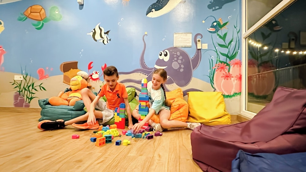 어린이 놀이 공간 - 실내