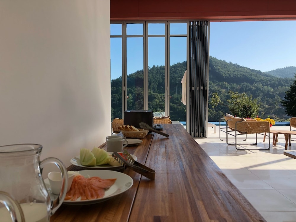 아침 식사 공간