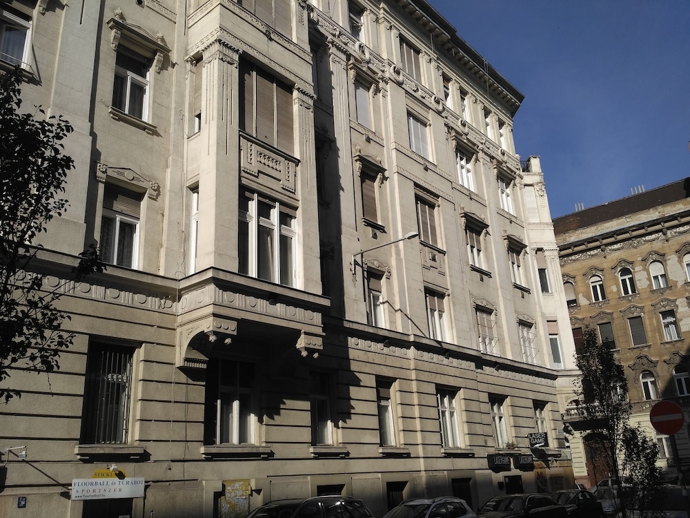 숙박 시설 정면