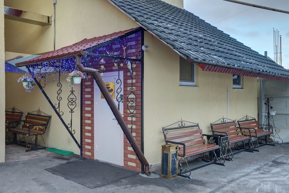 숙박 시설 정면