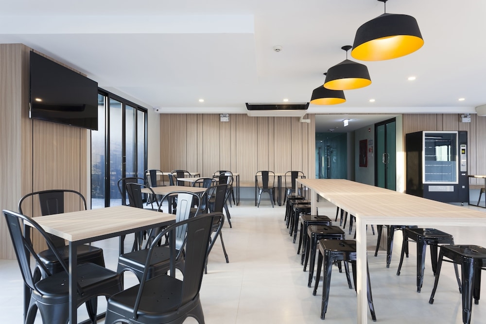 로비 좌석 공간