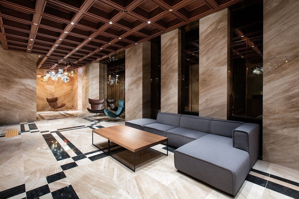 로비 좌석 공간