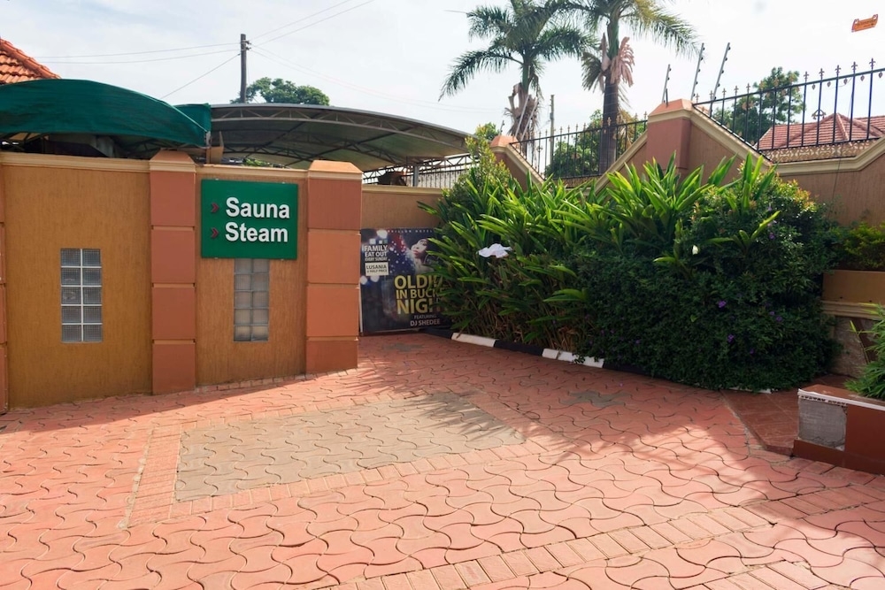 숙박 시설 구내