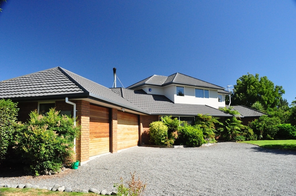 숙박 시설 입구