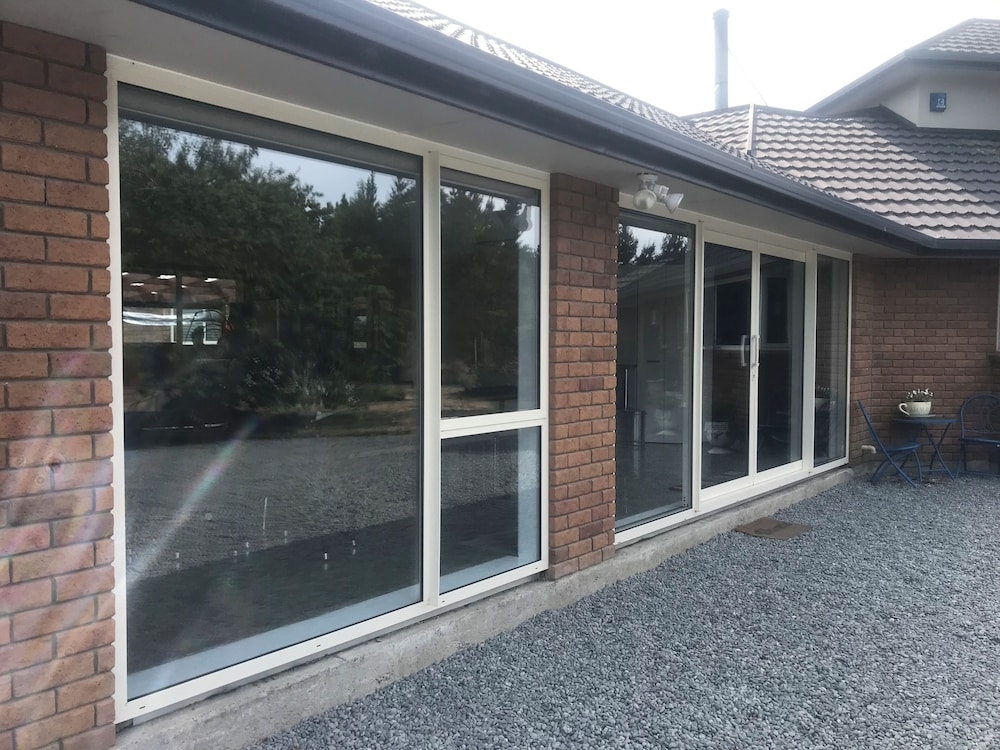 숙박 시설 정면