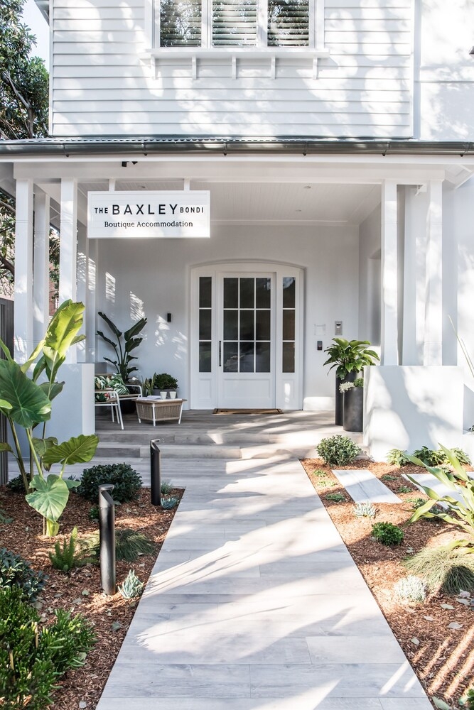 숙박 시설 정면