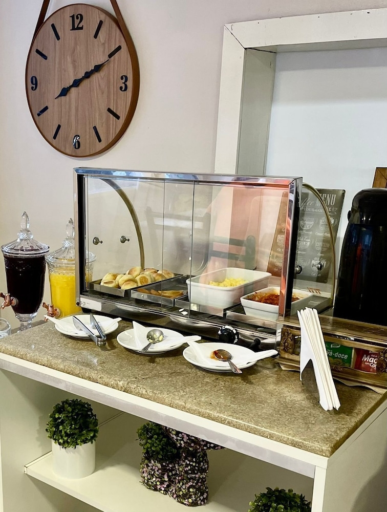 뷔페 아침 식사