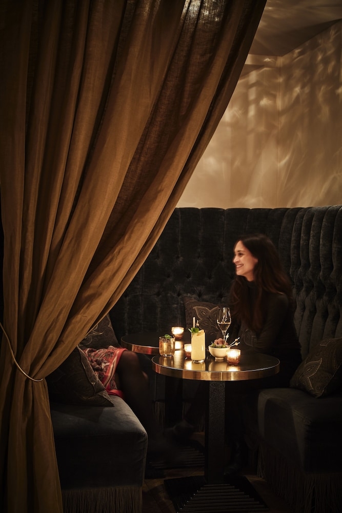 바(숙박 시설 내)