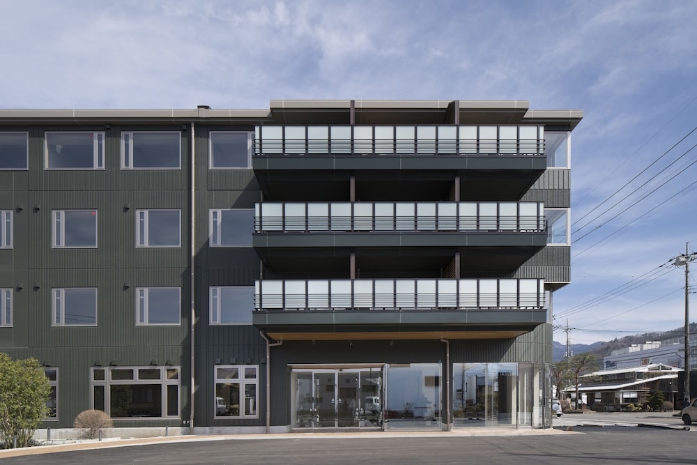 숙박 시설 정면