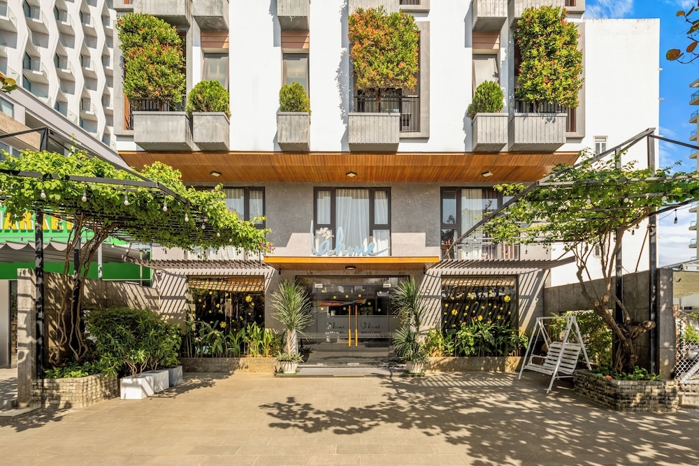 숙박 시설 정면