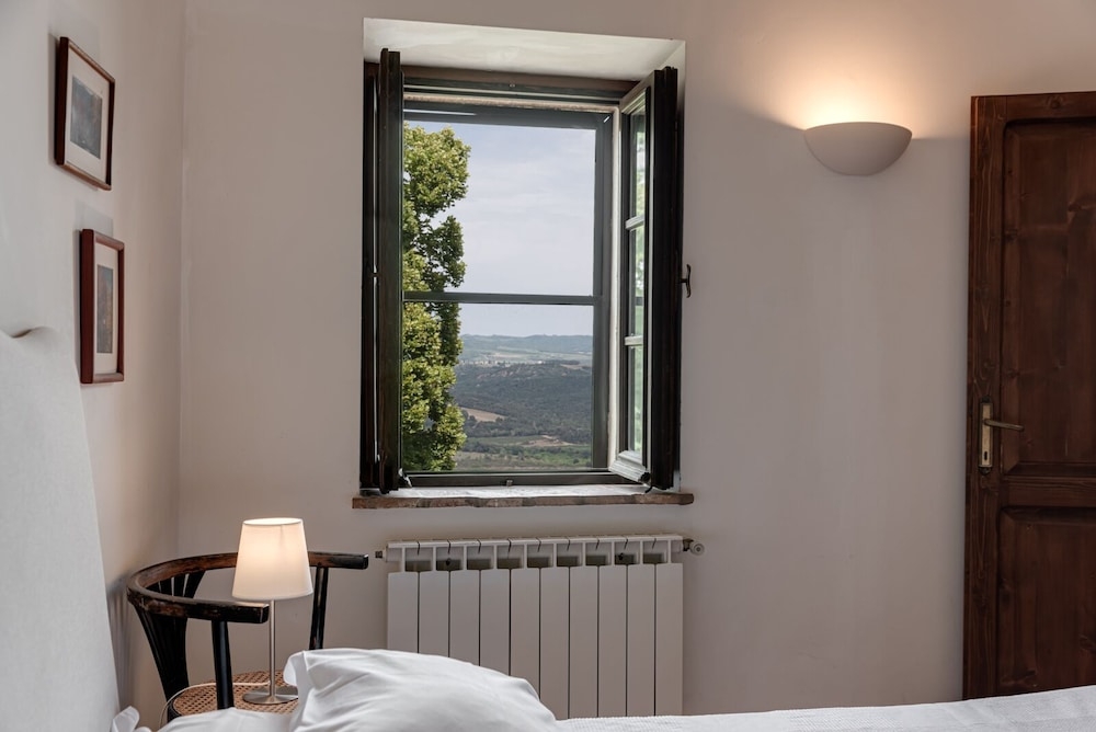 숙박 시설에서 보는 주변 전망