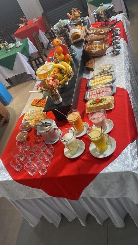 뷔페 아침 식사