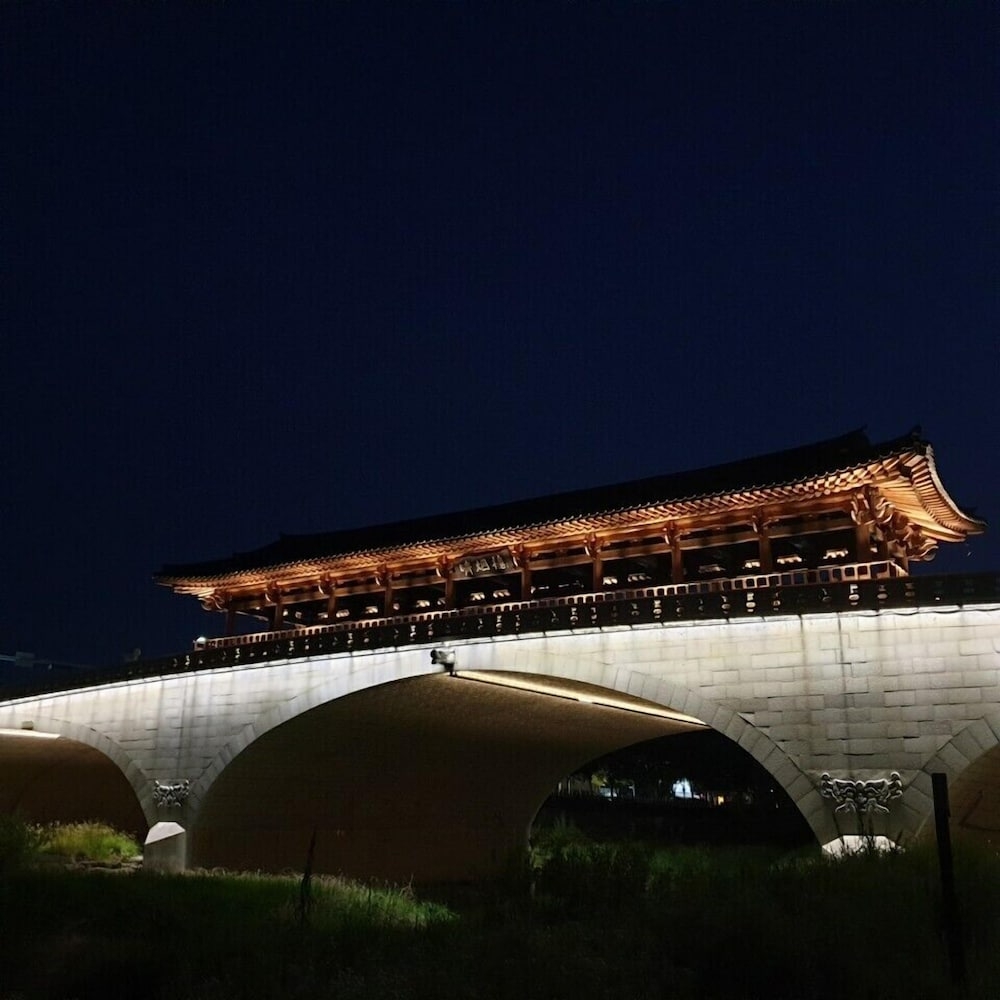 숙박 시설에서 보는 주변 전망