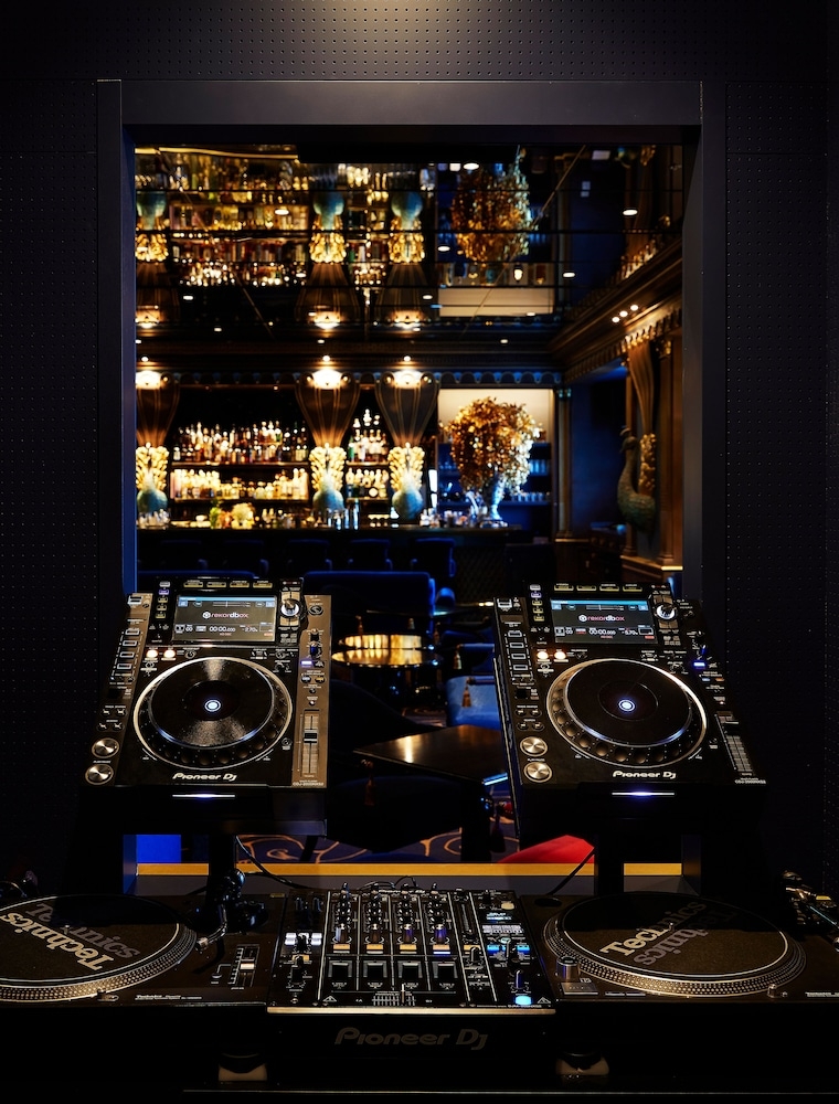 바(숙박 시설 내)