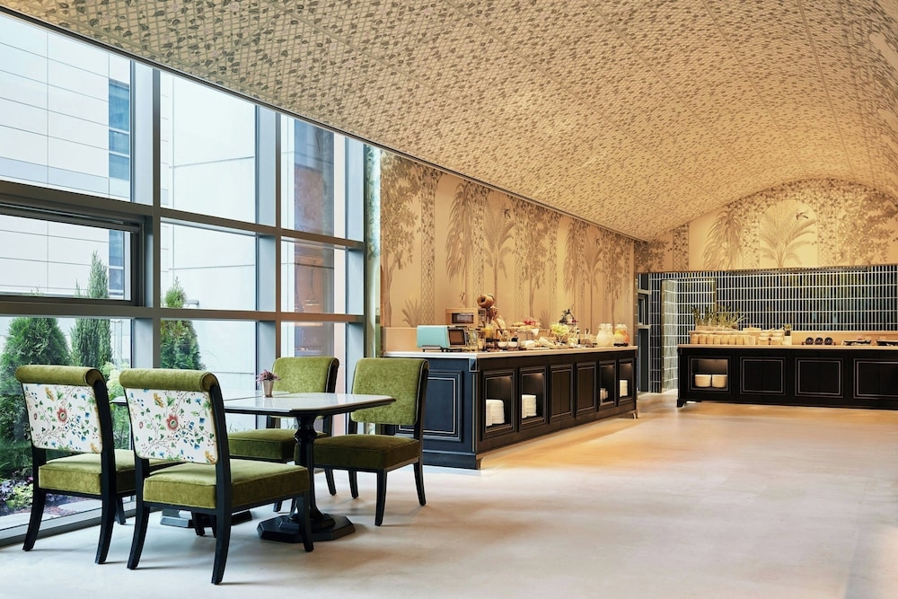 숙박 시설 내 편의 시설/서비스