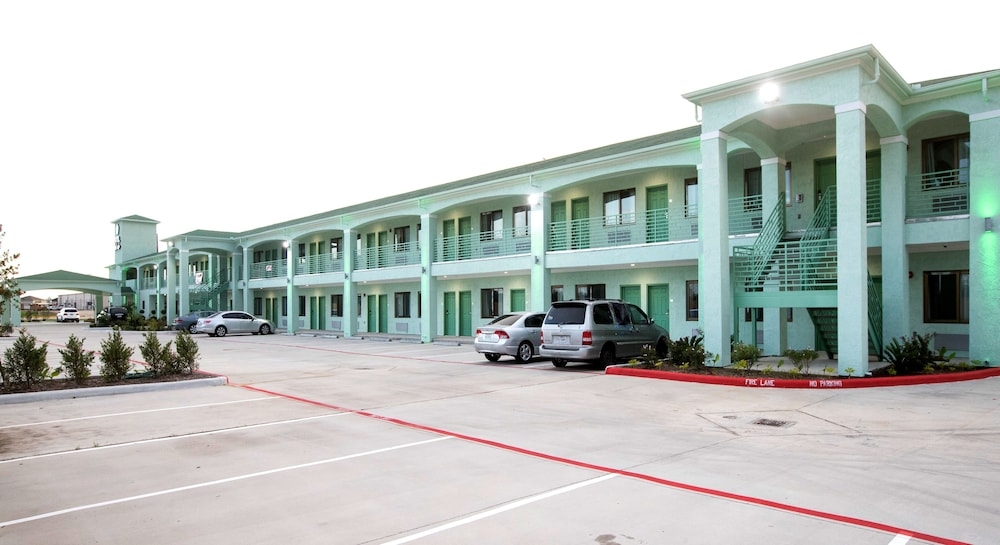 숙박 시설 구내