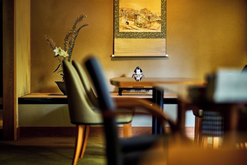 숙박 시설 내 편의 시설/서비스