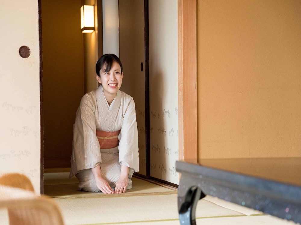 숙박 시설 내 편의 시설/서비스