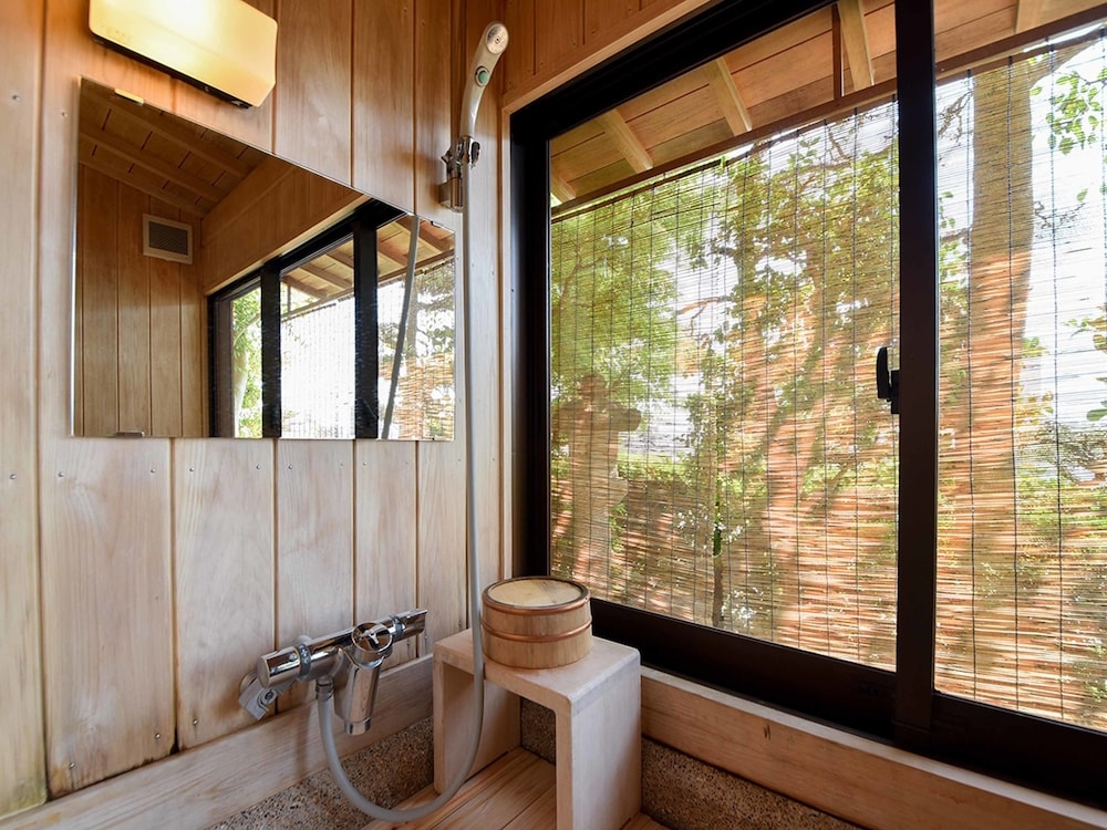 욕실 편의 시설