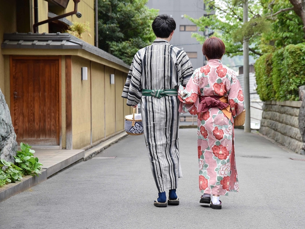 숙박 시설 내 편의 시설/서비스