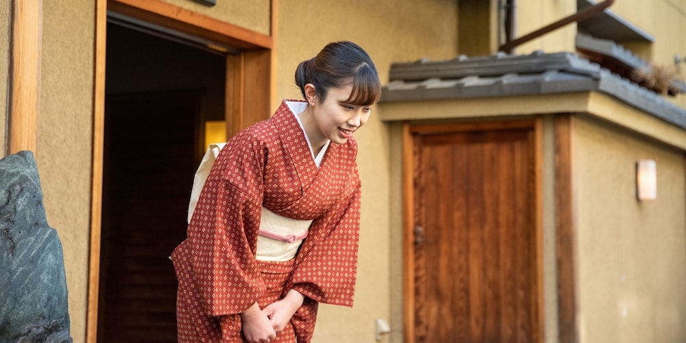 숙박 시설 입구