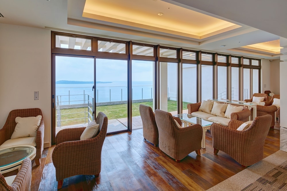 숙박 시설 내 편의 시설/서비스