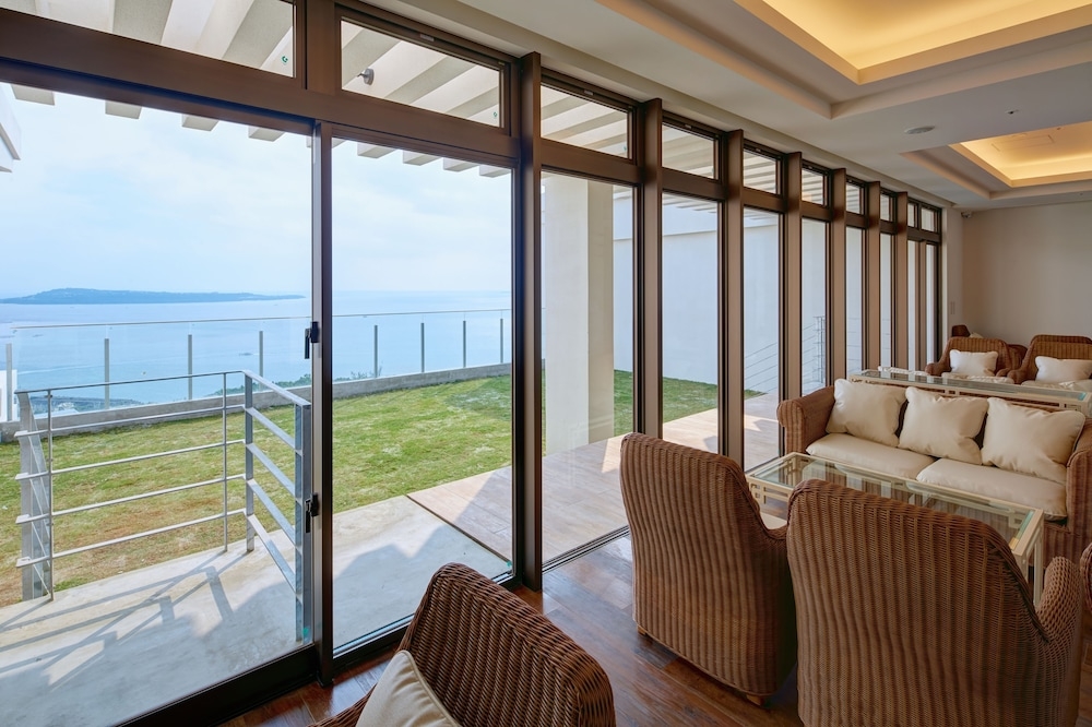 숙박 시설 내 편의 시설/서비스