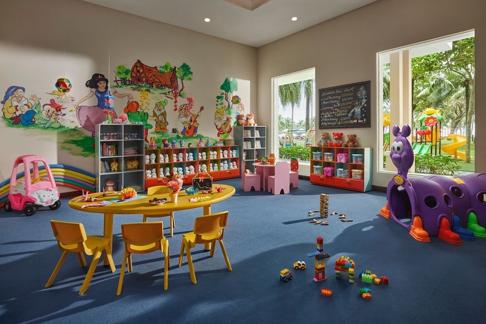 어린이 놀이 공간 - 실내