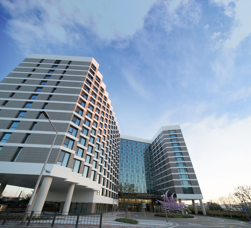 숙박 시설 정면