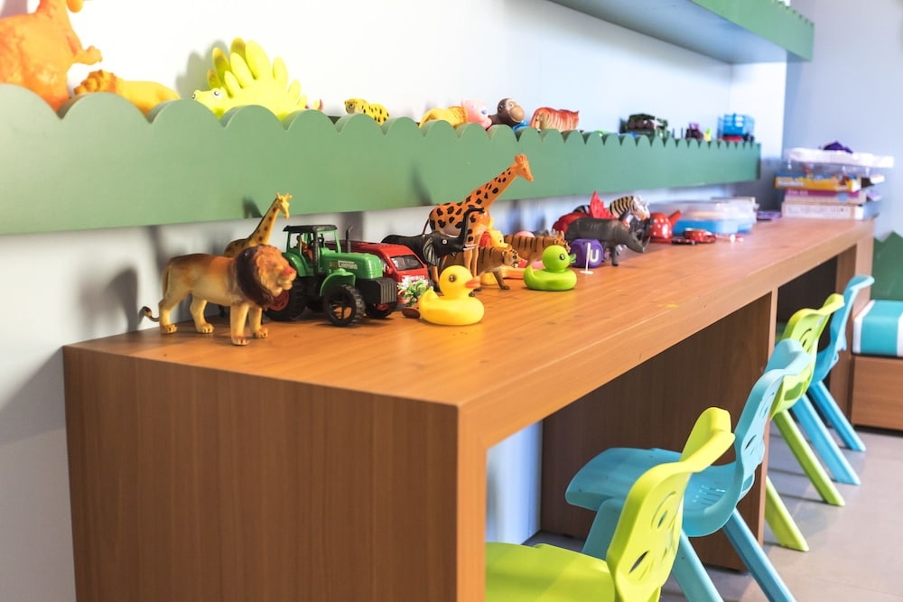 어린이 놀이 공간 - 실내