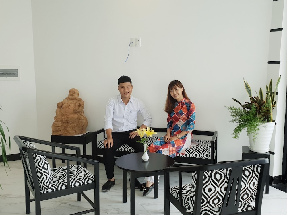 로비 좌석 공간