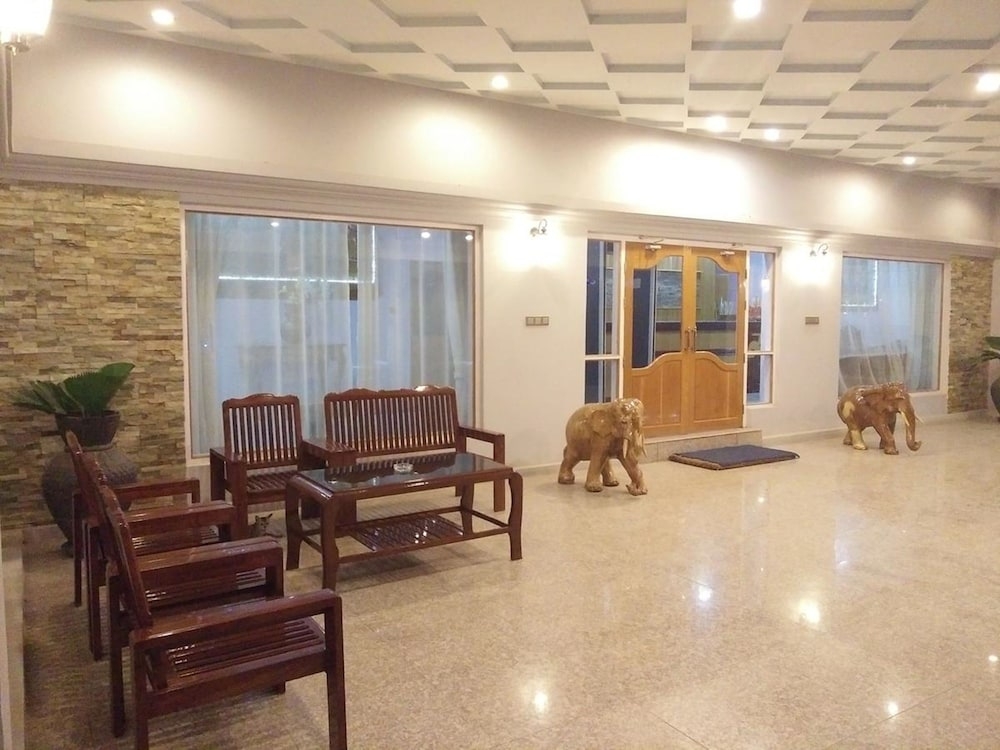 로비 좌석 공간