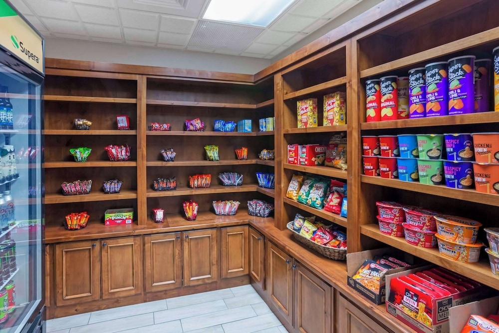 숙박 시설 내 편의 시설/서비스