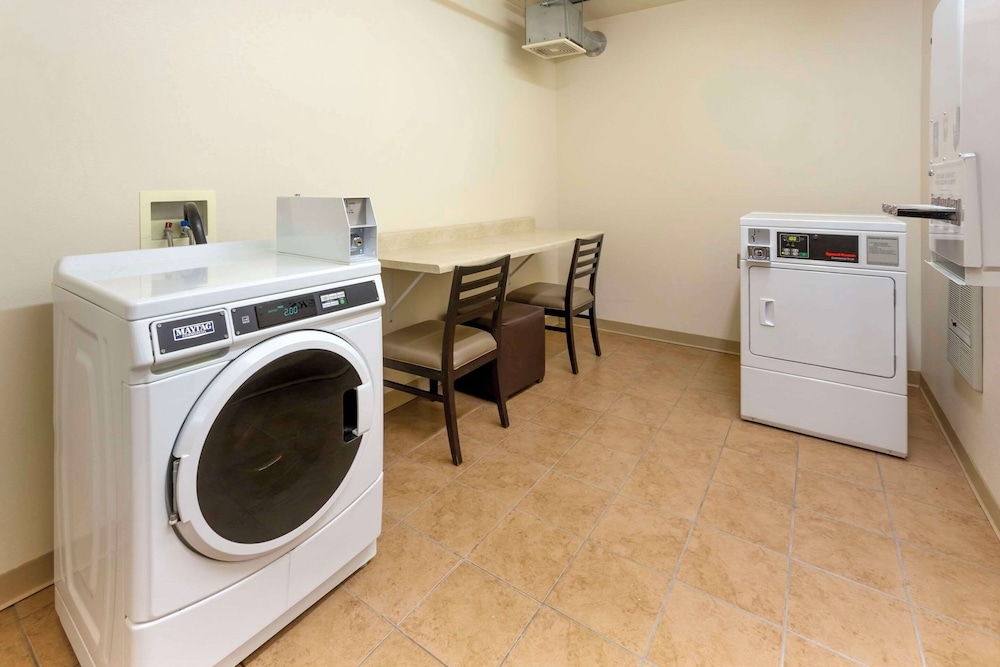 숙박 시설 내 편의 시설/서비스