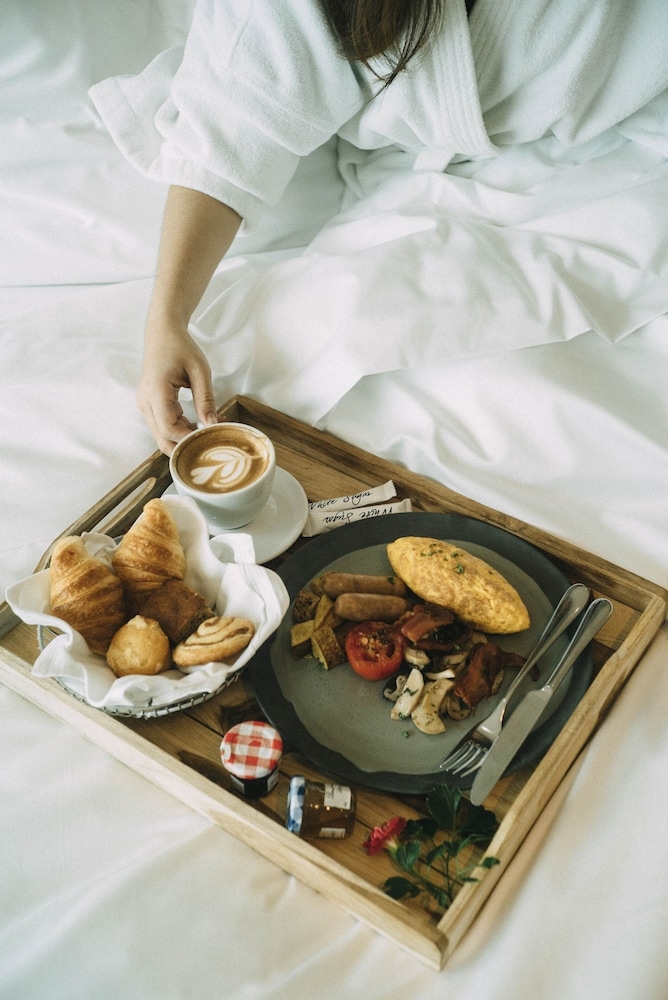 룸서비스 - 식사