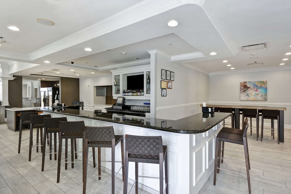 바(숙박 시설 내)