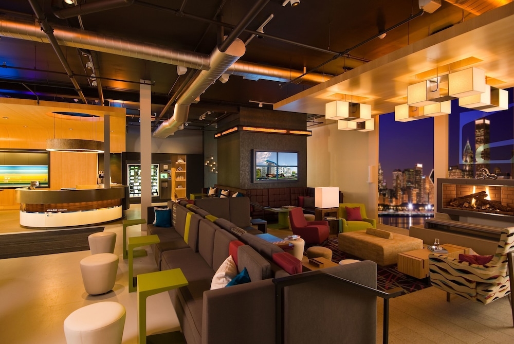 로비 좌석 공간