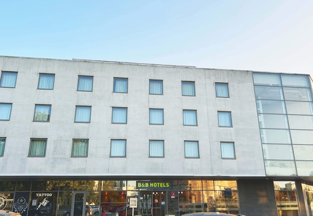 숙박 시설 정면