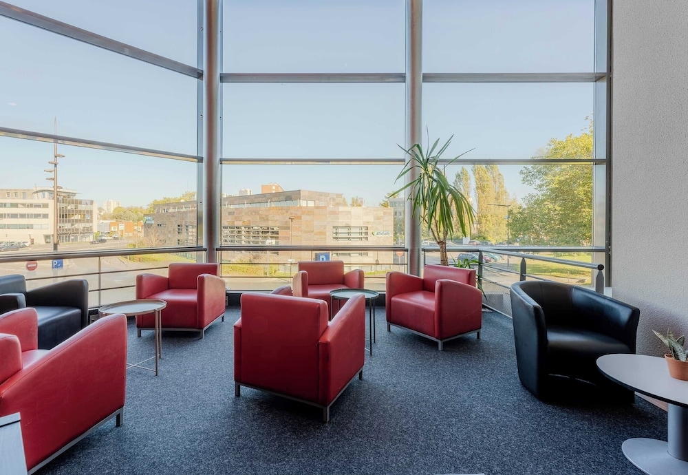 로비 좌석 공간