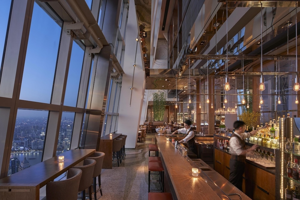 바(숙박 시설 내)