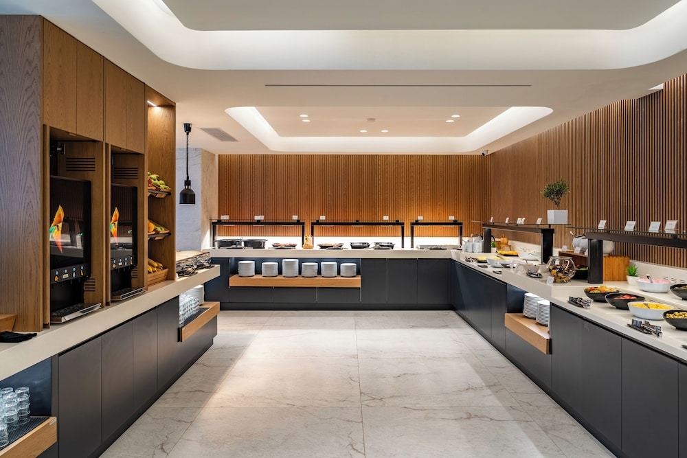 뷔페 아침 식사