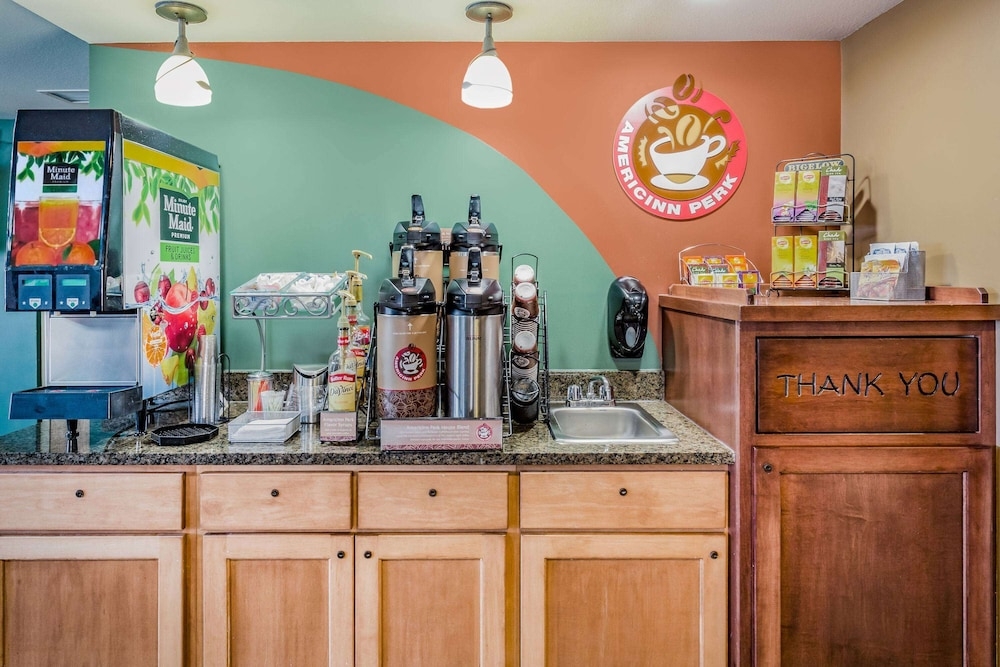 숙박 시설 내 편의 시설/서비스