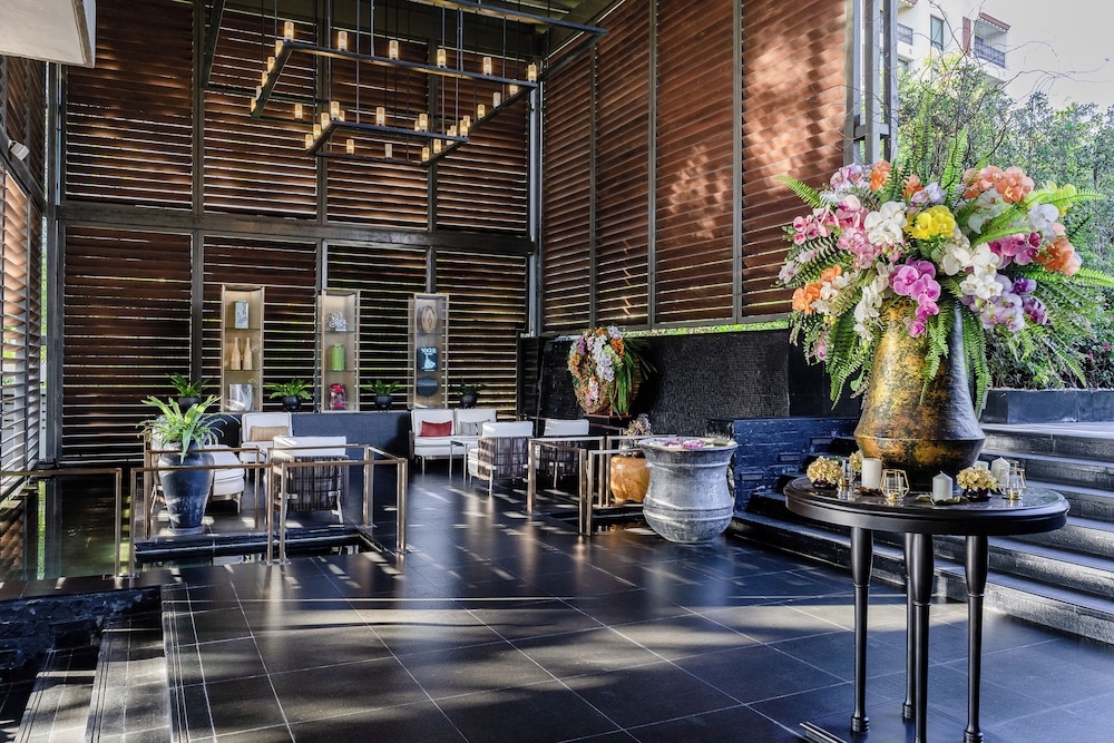 로비 좌석 공간