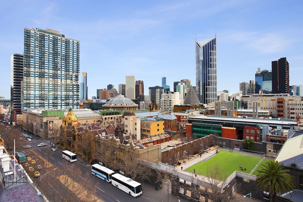 숙박 시설의 전망