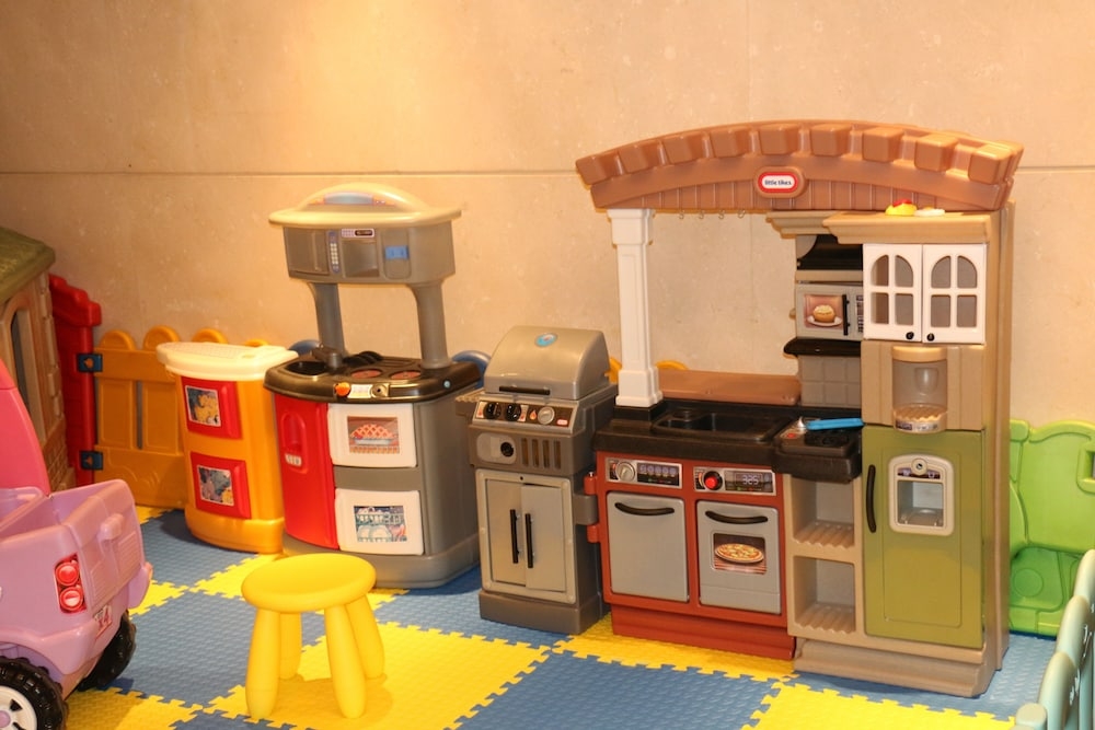 어린이 놀이 공간 - 실내