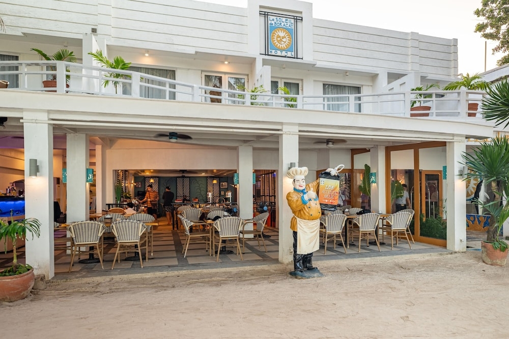 숙박 시설 정면