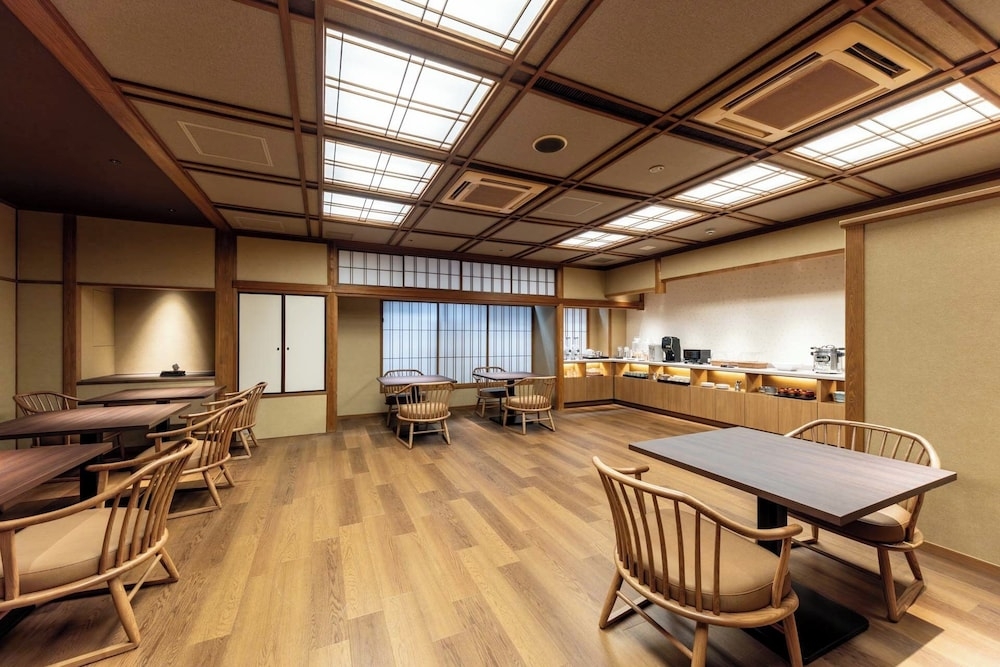 료칸 내 식사 공간