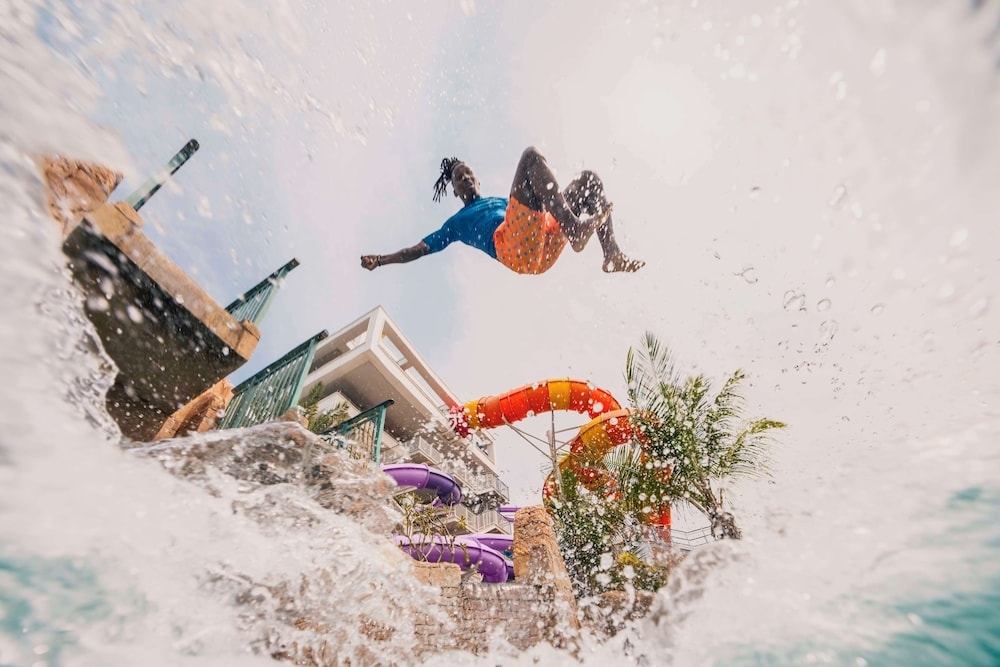 숙박 시설 내 편의 시설/서비스