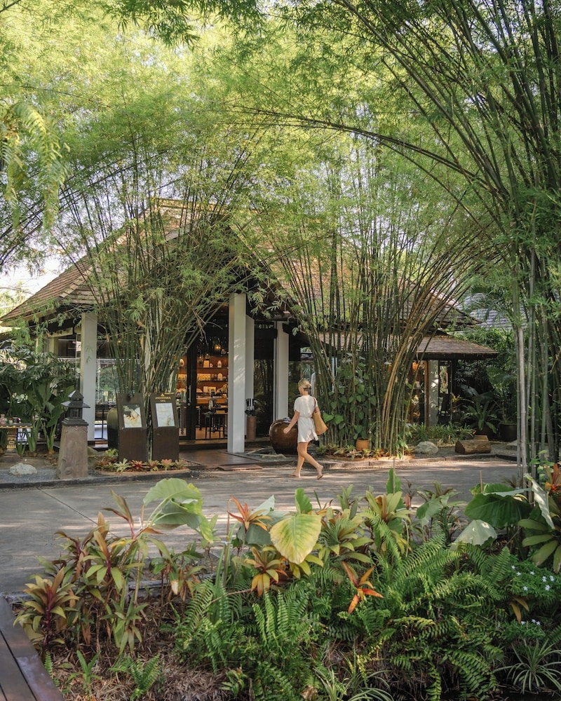 숙박 시설 구내