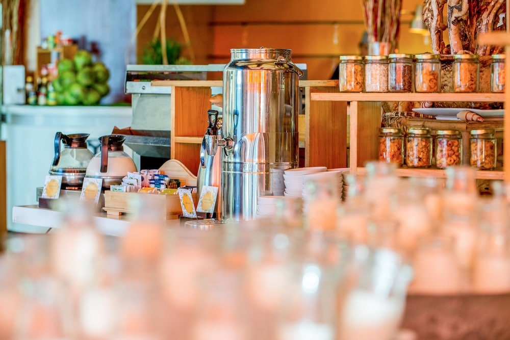 뷔페 아침 식사